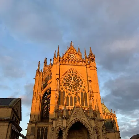 Au Petit Coeur Messin- Centre Historique Et Cathedrale 아파트 *