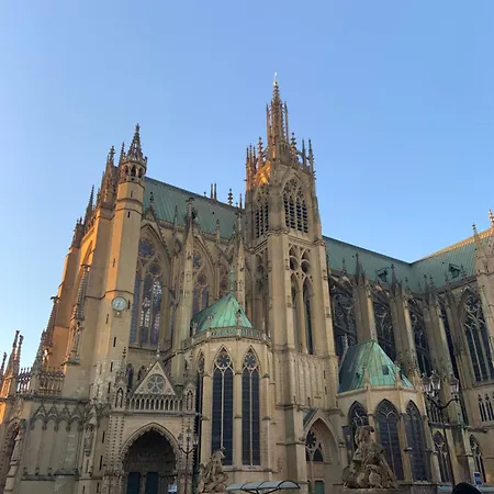 Au Petit Coeur Messin- Centre Historique Et Cathedrale 아파트 *